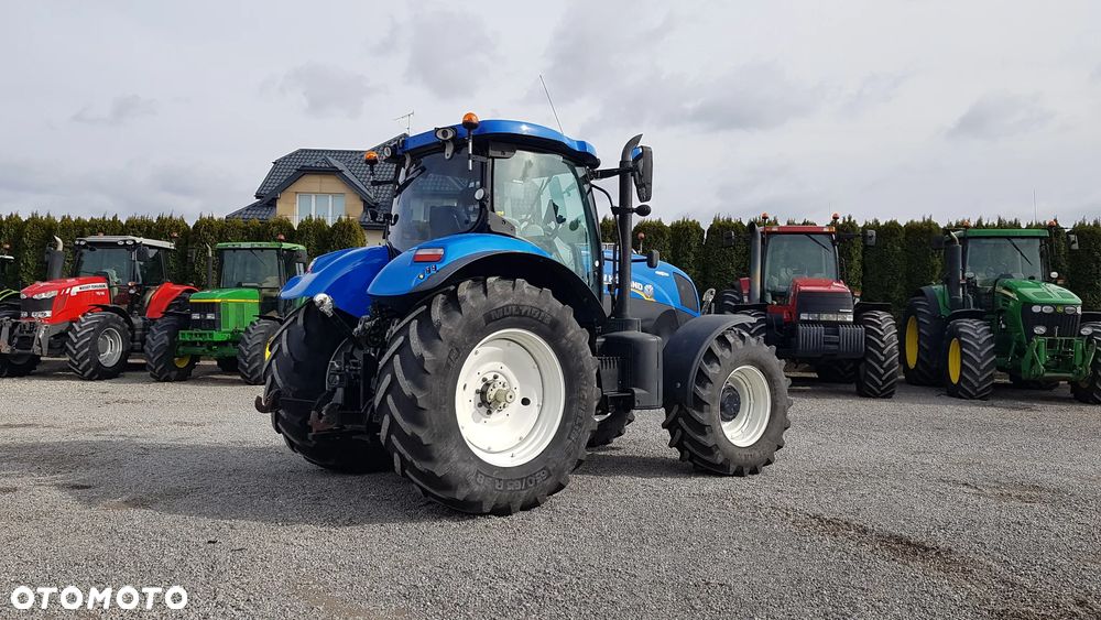 New Holland T7.200 AC 2013R - 12