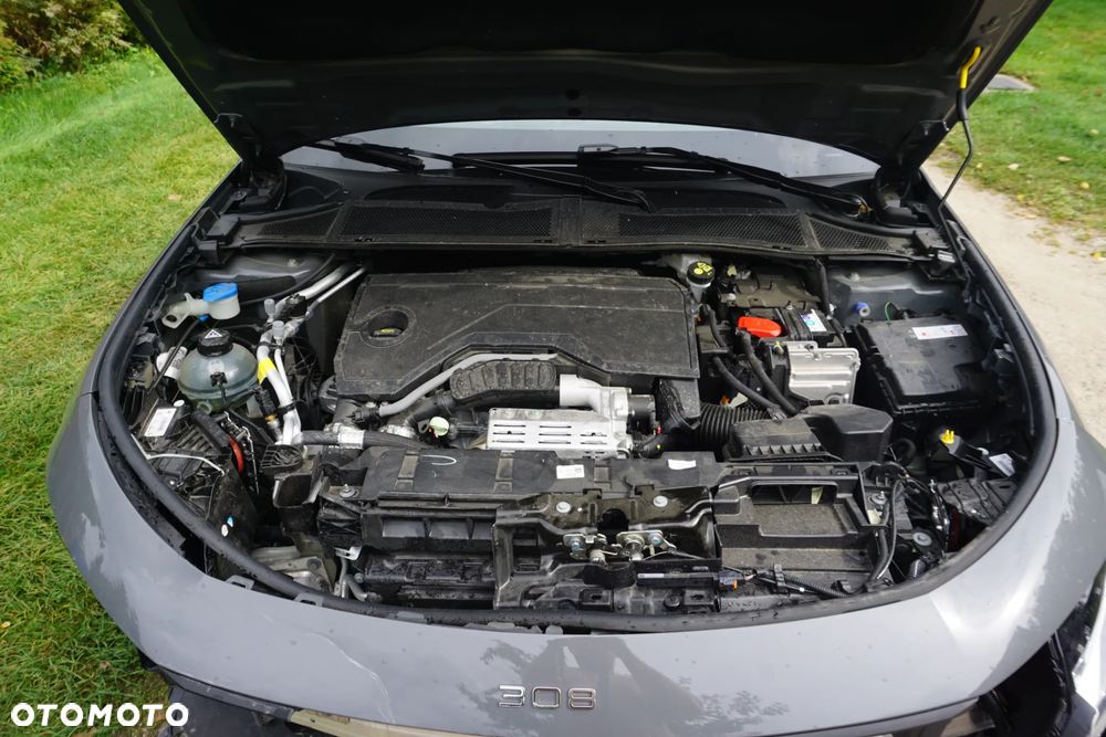 Peugeot 308 1.2 mHEV Allure S&S e-DCS6 - 20