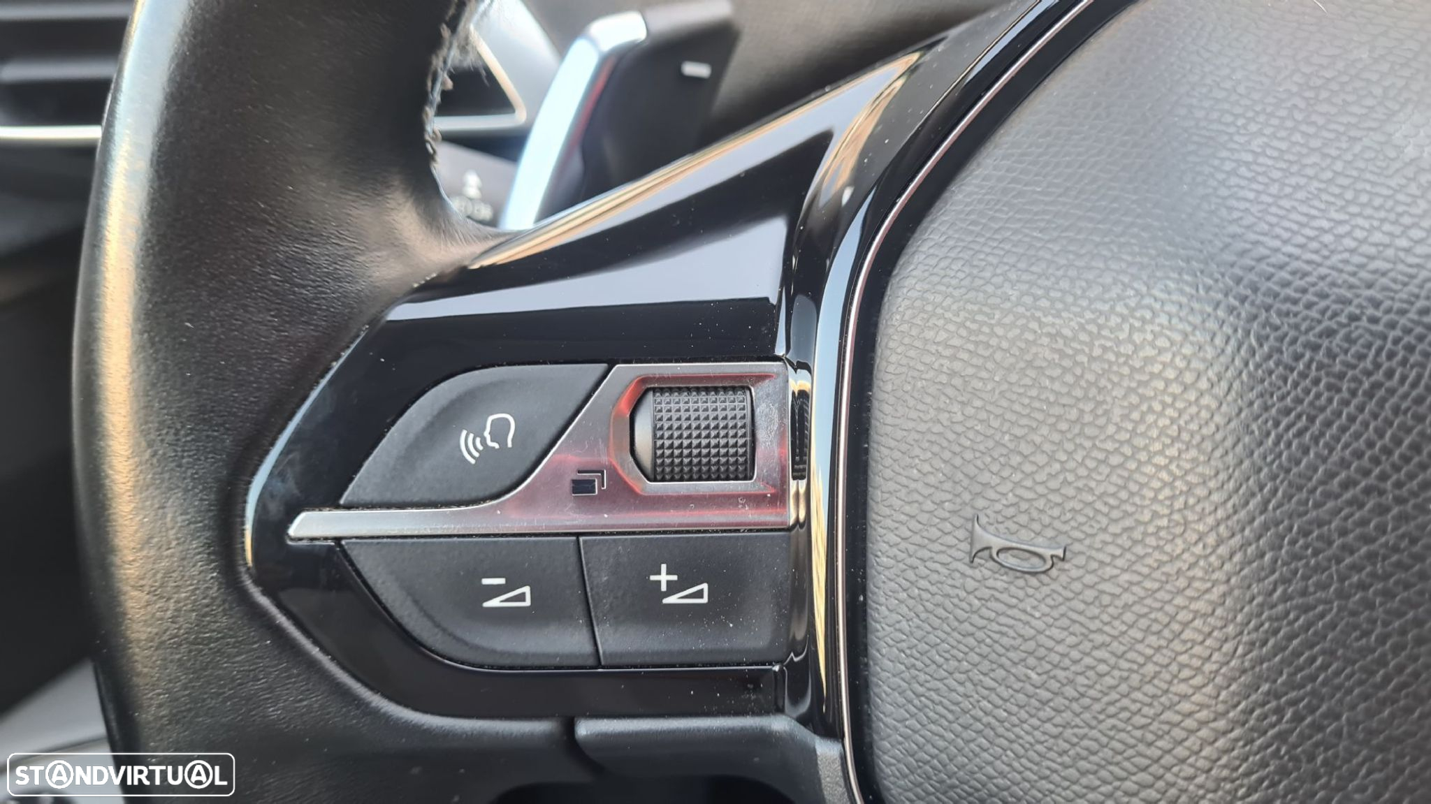 Peugeot 5008 1.5 BlueHDi Allure EAT8 - 14