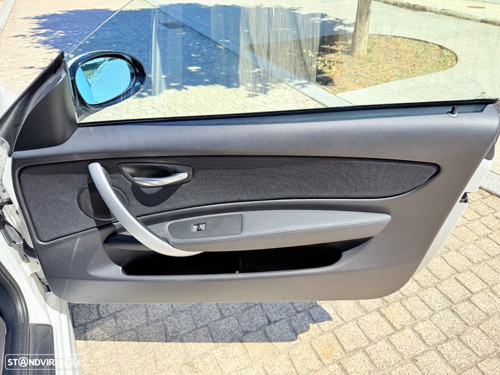 BMW 123 d Coupe - 11