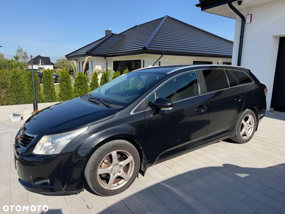 Toyota Avensis 2.0 D-4D Sol - 7