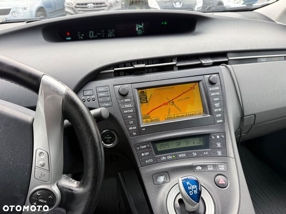 Toyota Prius - 14