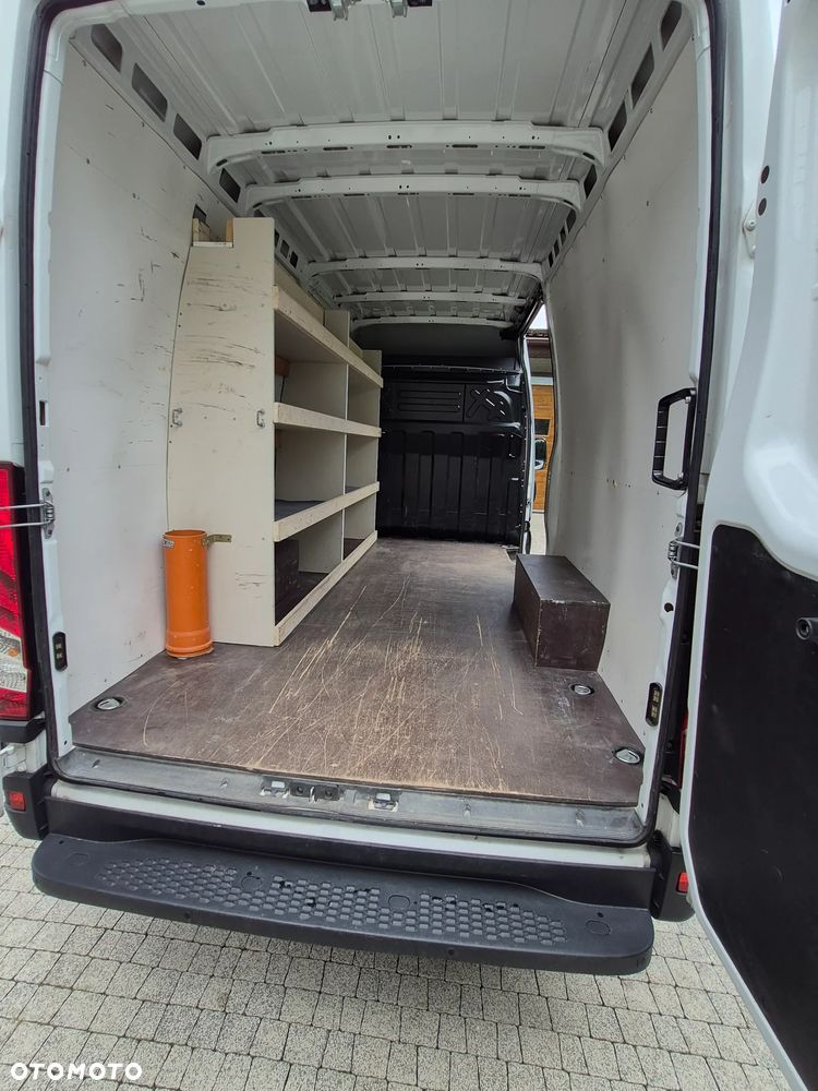 Iveco DAILY - 11