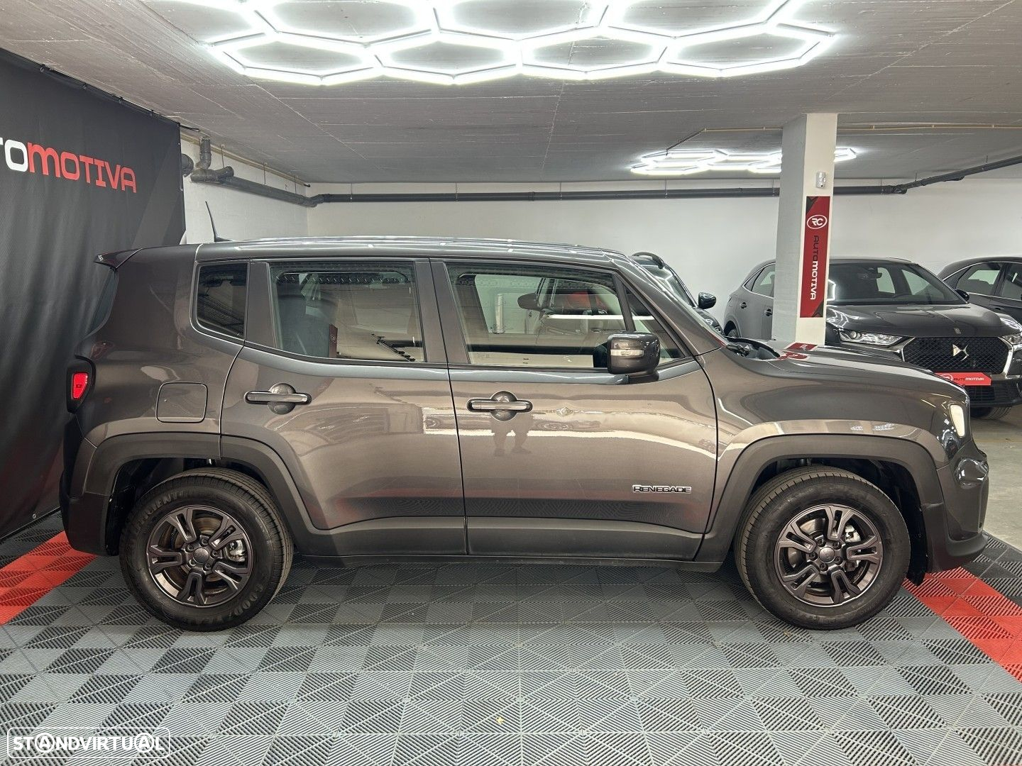 Jeep Renegade 1.0 T Longitude - 4