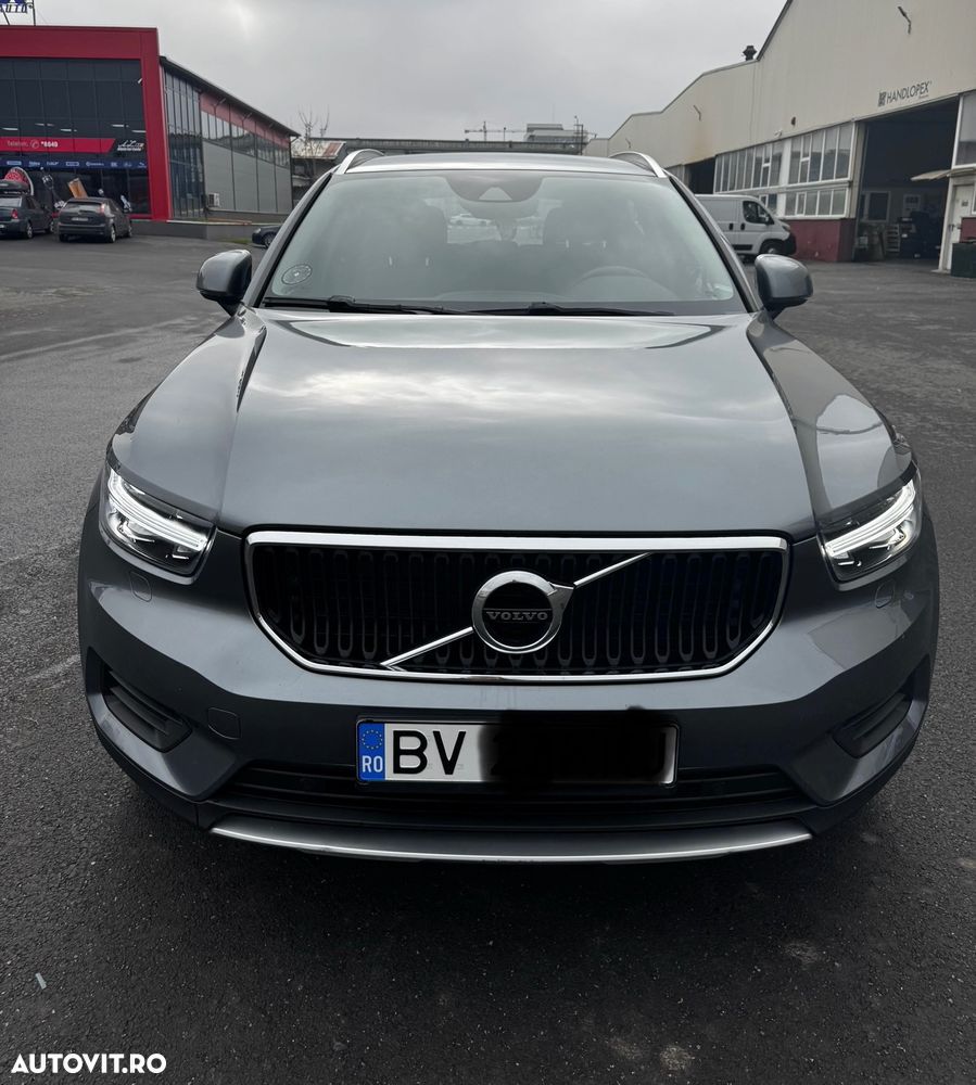Volvo XC 40 D3 Momentum - 2