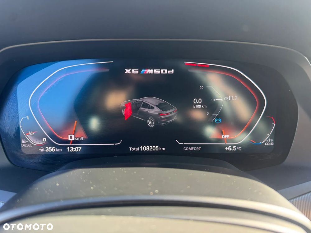 BMW X6M - 25