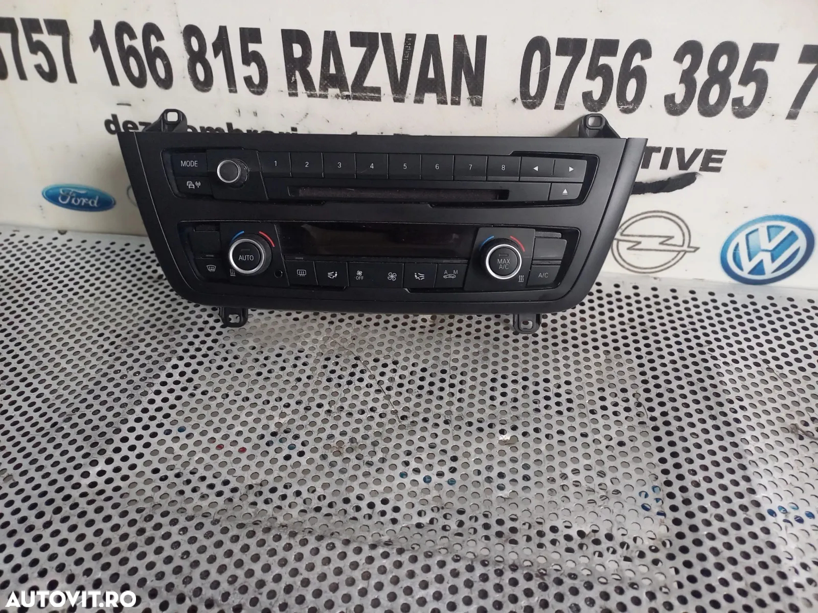 Panou Modul Clima Climatronic Interfata Radio CD Bmw F30 F31 - Dezmembrari Arad - 3