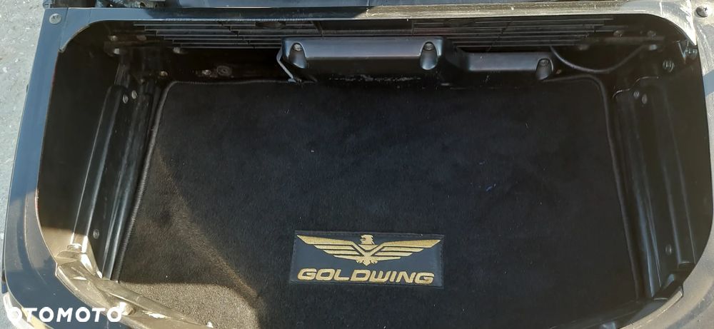 Honda GL - 8