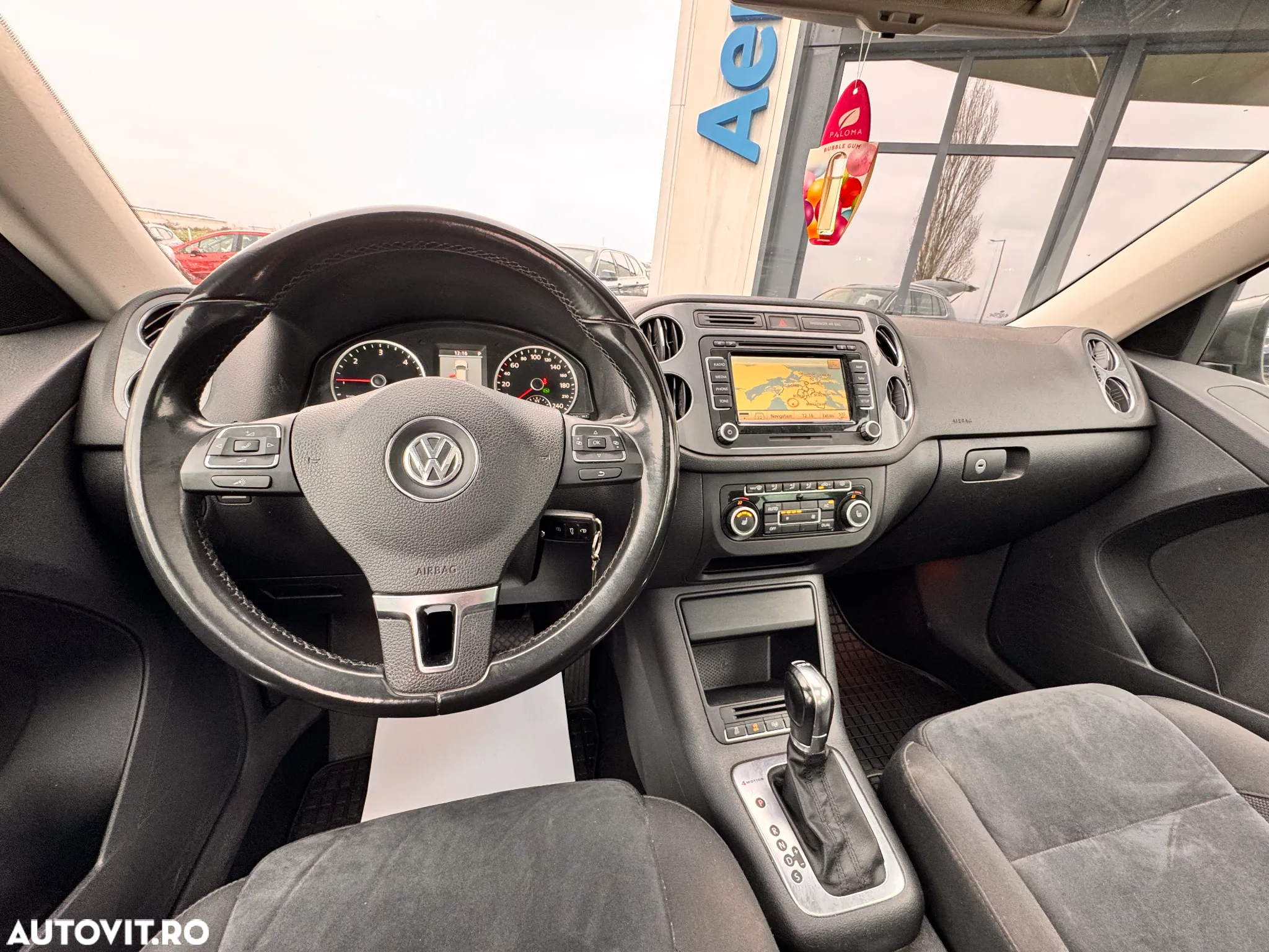 Volkswagen Tiguan - 23