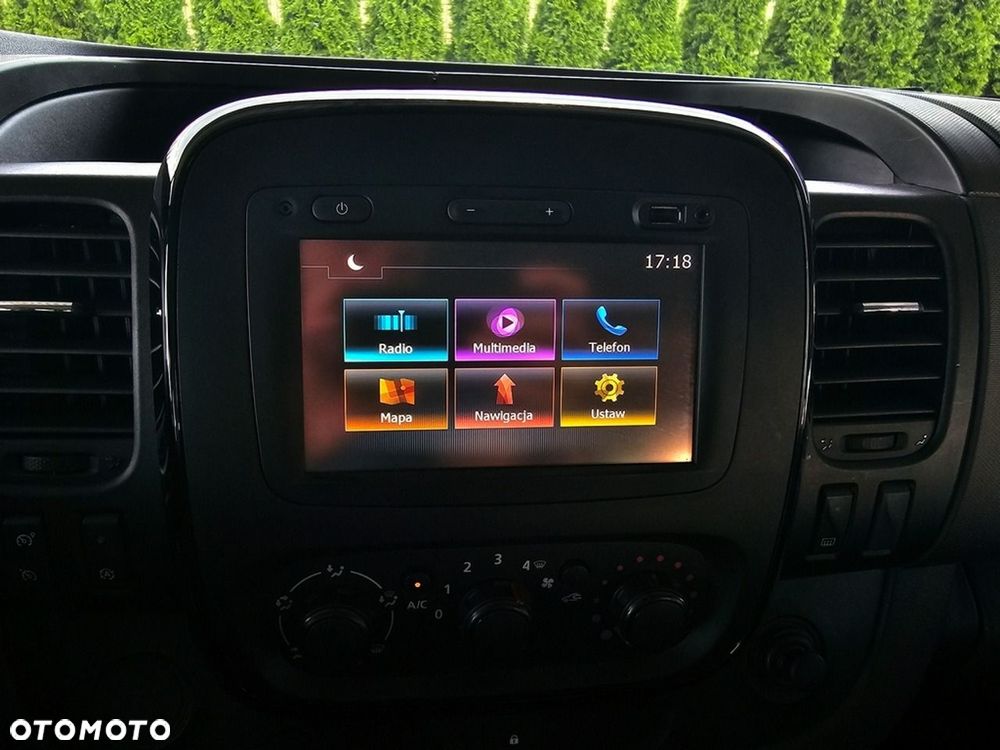 Opel Vivaro - 17