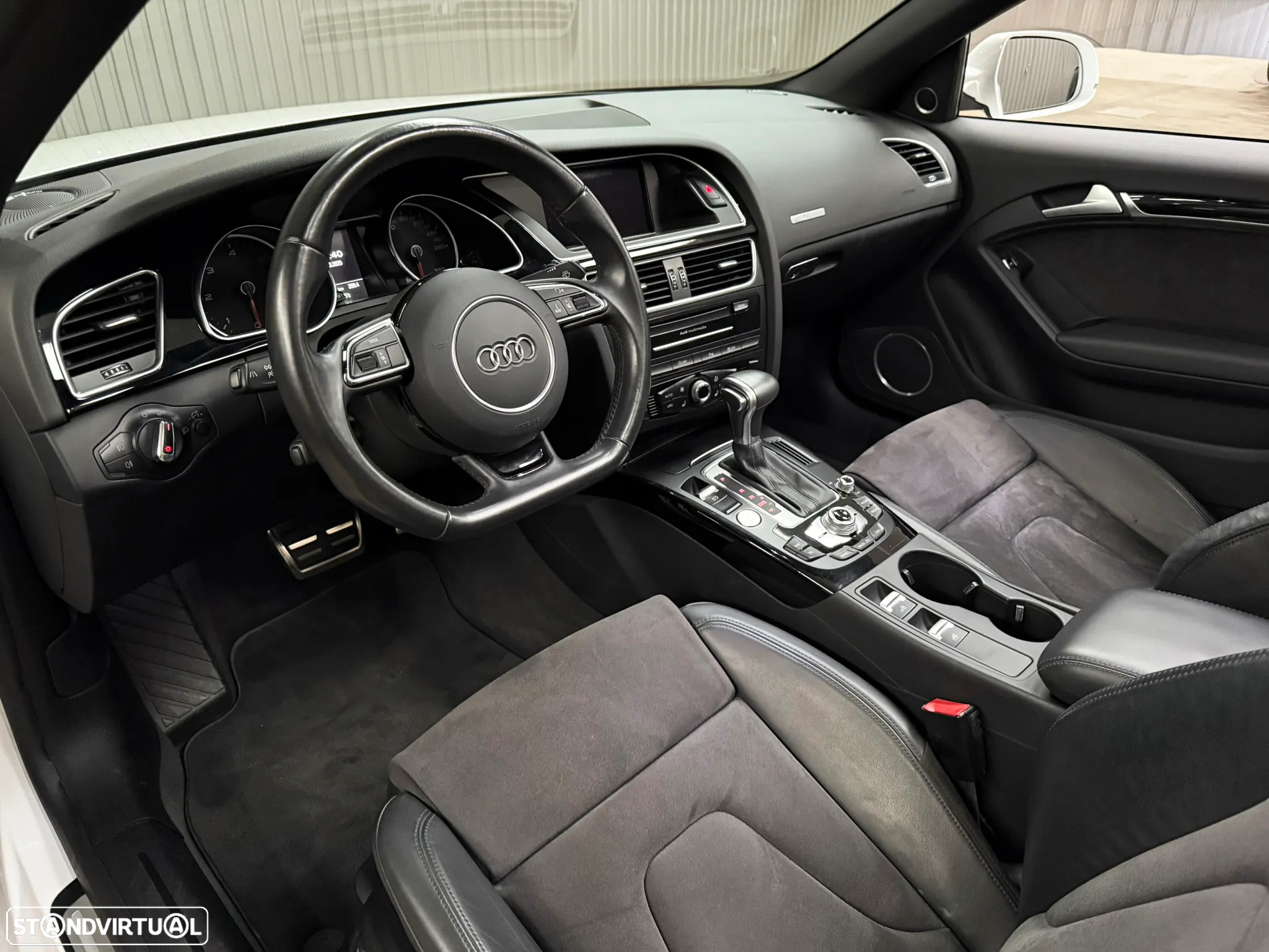 Audi A5 Cabrio 2.0 TDi Multitronic S-line - 16