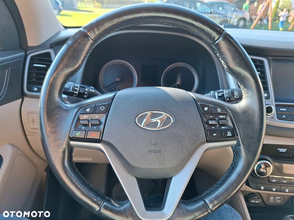 Hyundai Tucson 2.0 CRDI Premium 4WD - 10