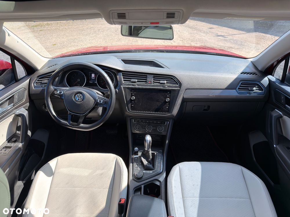 Volkswagen Tiguan 2.0 TSI 4Motion DSG Life - 5