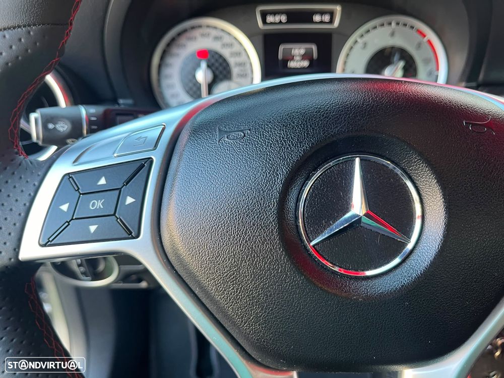 Mercedes-Benz A 200 CDI 7G-DCT AMG Line - 20