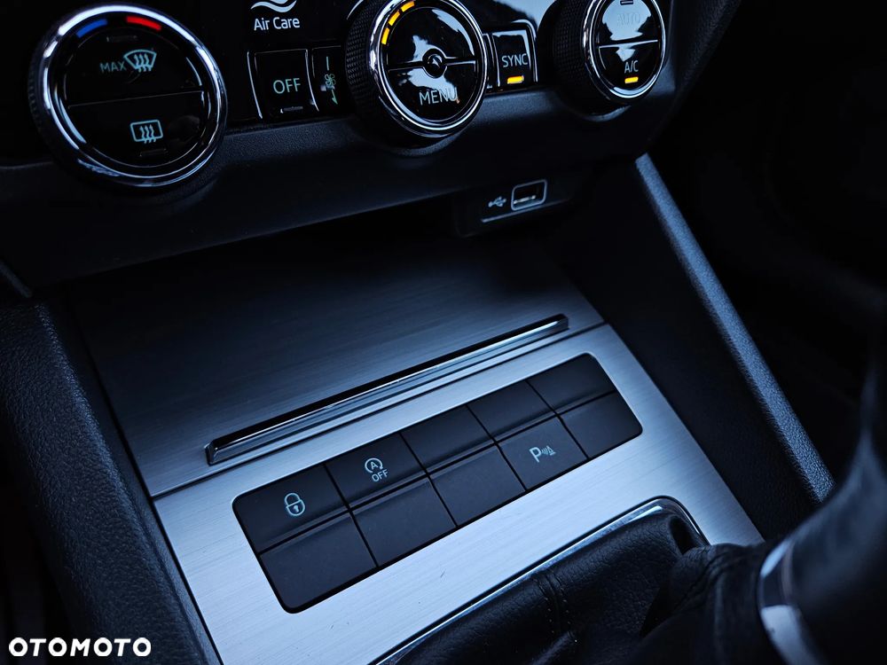 Skoda Octavia 1.6 TDI Ambition - 24