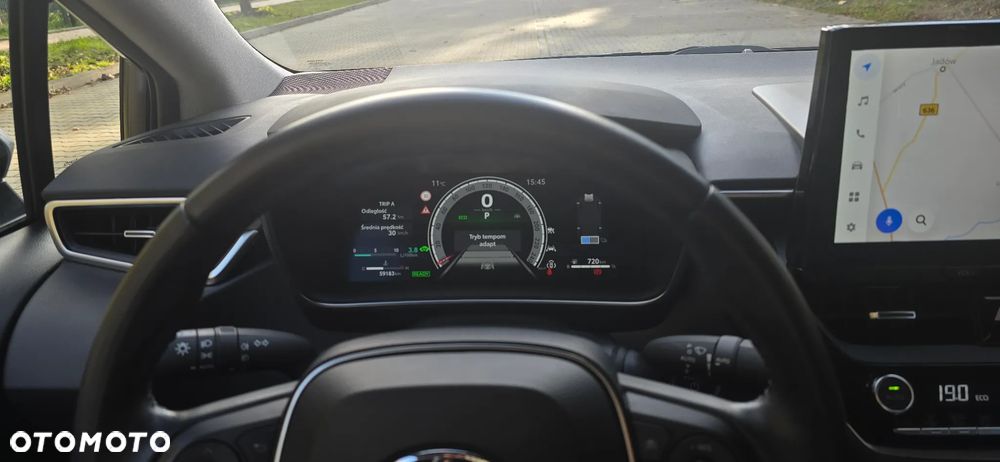 Toyota Corolla 1.8 Hybrid Comfort - 22