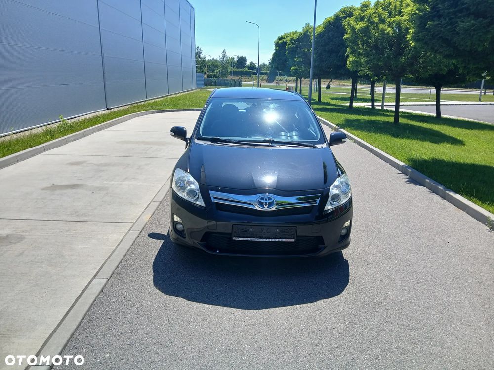 Toyota Auris - 2