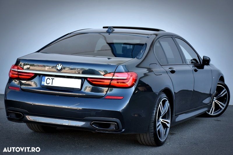 BMW Seria 7 740i - 9