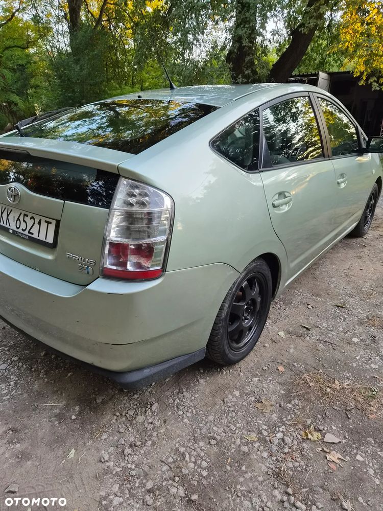 Toyota Prius 1.5 VVT-i Prestige - 12