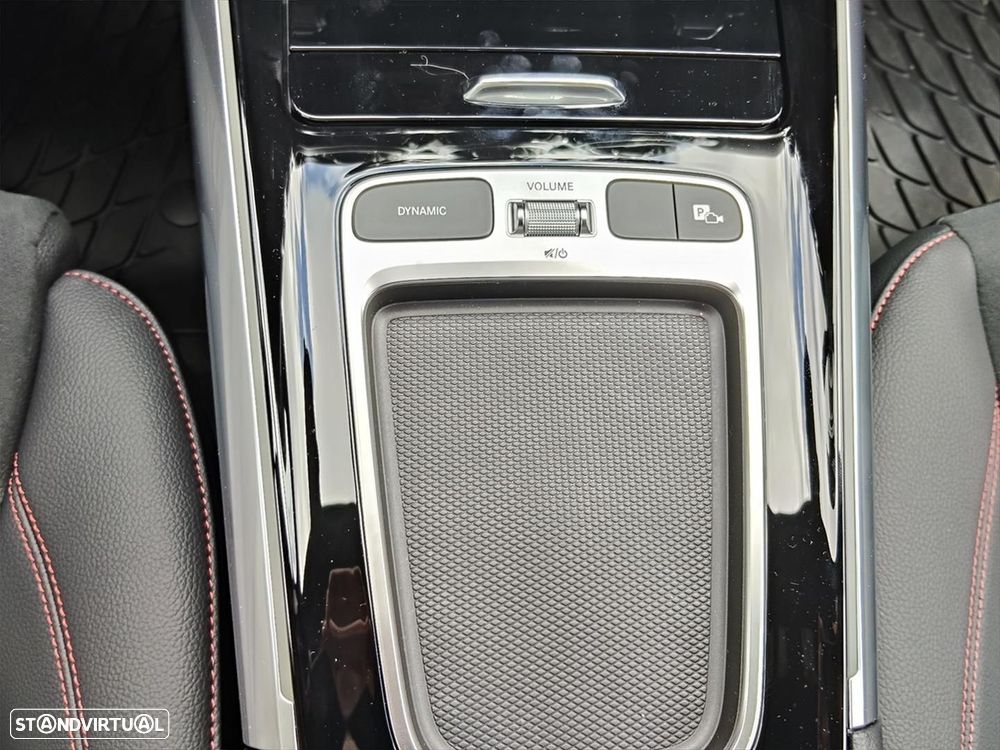 Mercedes-Benz EQA 250+ AMG Line - 16