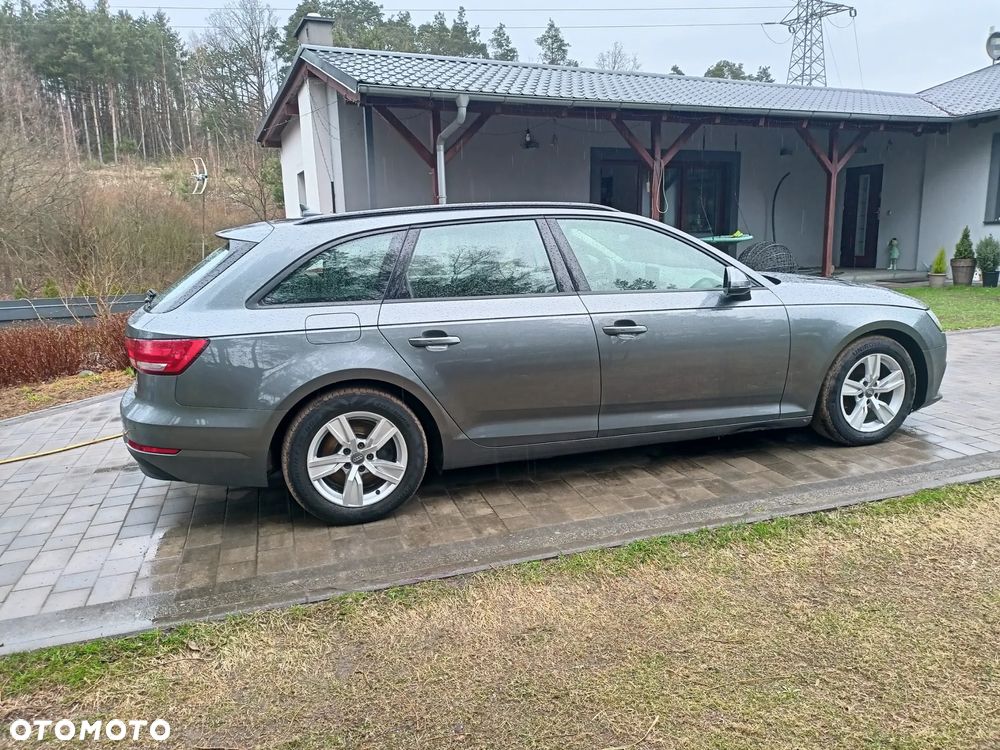 Audi A4 Avant 2.0 TDI - 8