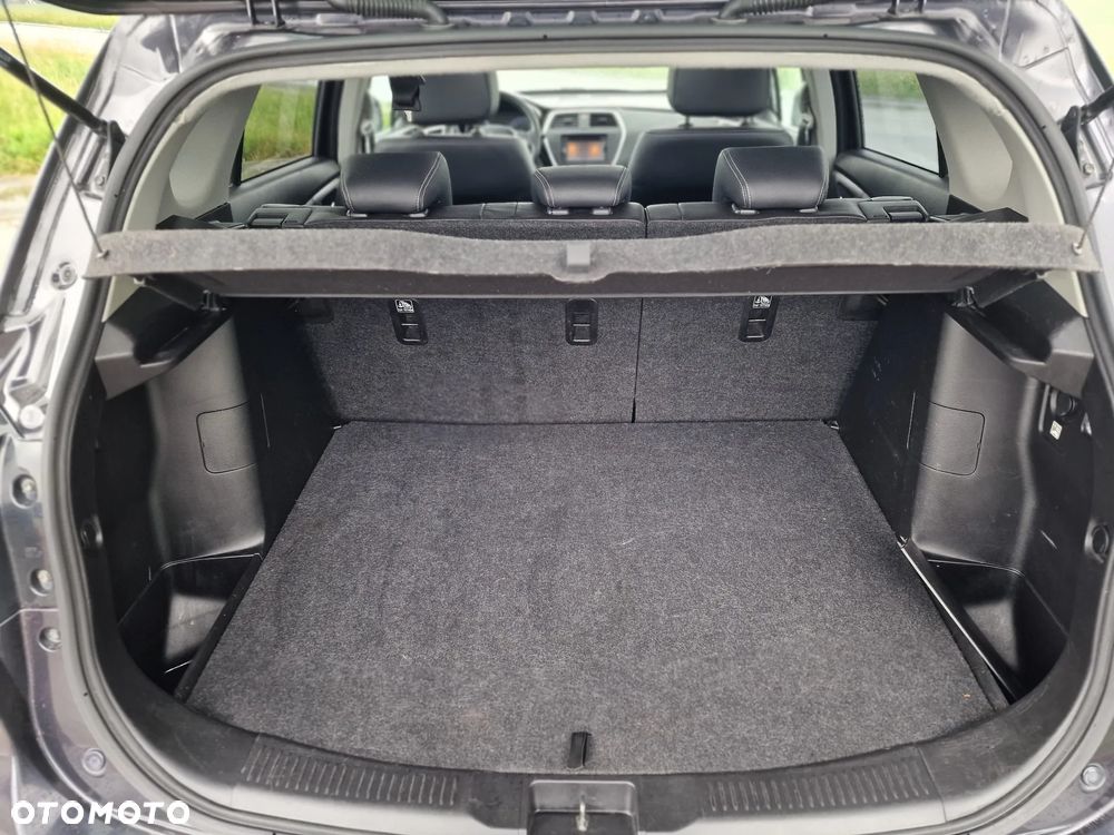 Suzuki SX4 S-Cross 1.6 DDiS Allgrip Comfort - 24