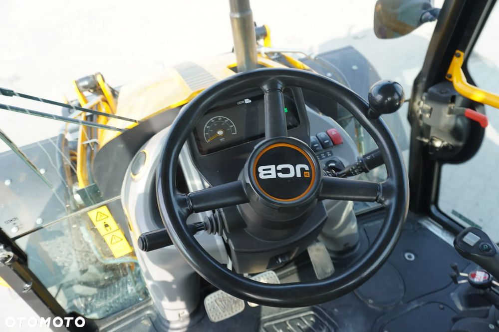 JCB 4CX PRO / 4000 MTH! / 2022 / joysticki / 4 szt - 22