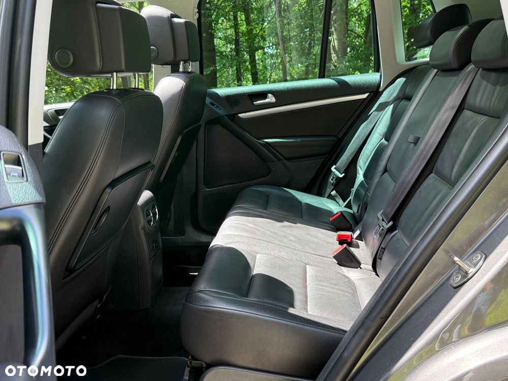 Volkswagen Tiguan 2.0 TDI 4Mot R-Style DSG - 22