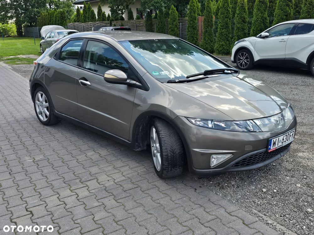 Honda Civic 1.4i-DSi - 2
