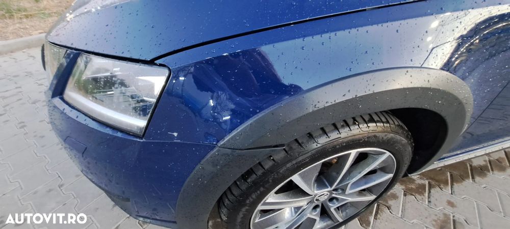 Skoda Octavia Combi Diesel 2.0 TDI 4X4 DSG Scout - 10