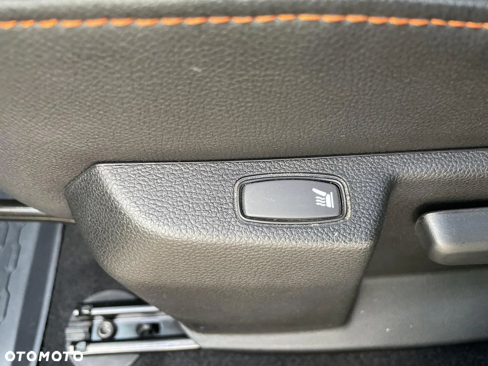 Dacia Duster 1.3 TCe SL Extreme - 27