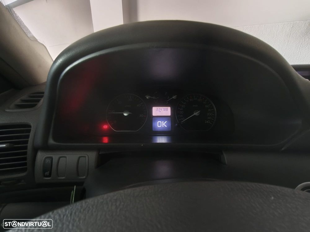 Renault Laguna Break 1.9 dCi Dynamique Edition - 8