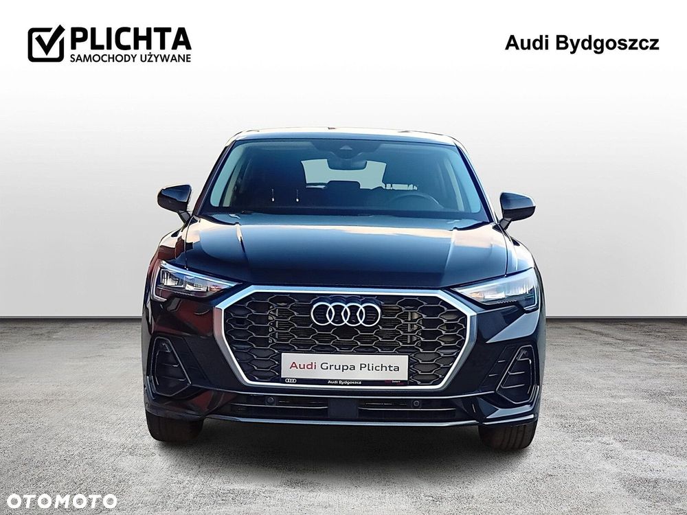 Audi Q3 Sportback - 8