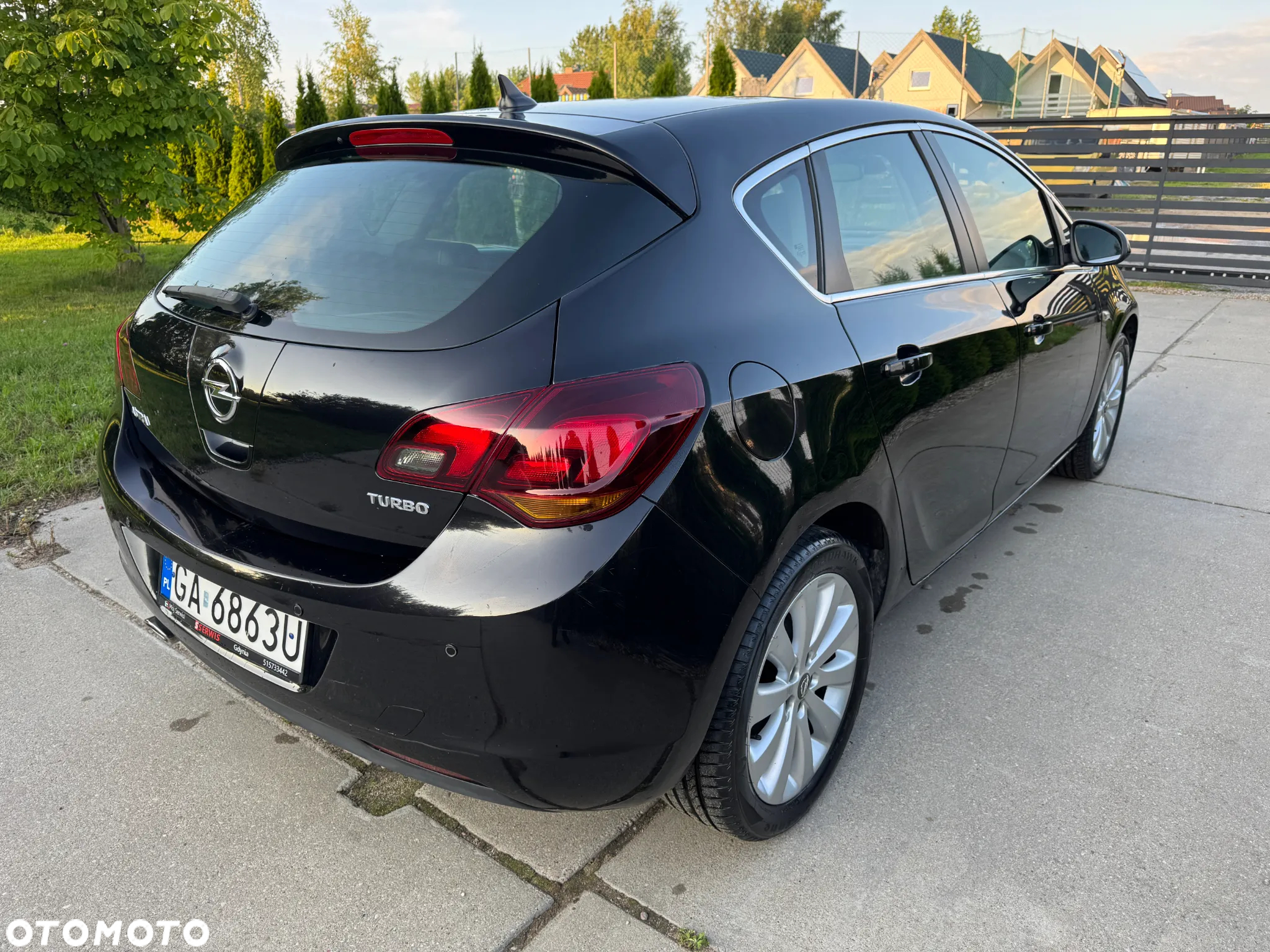 Opel Astra IV 1.4 T Cosmo - 5
