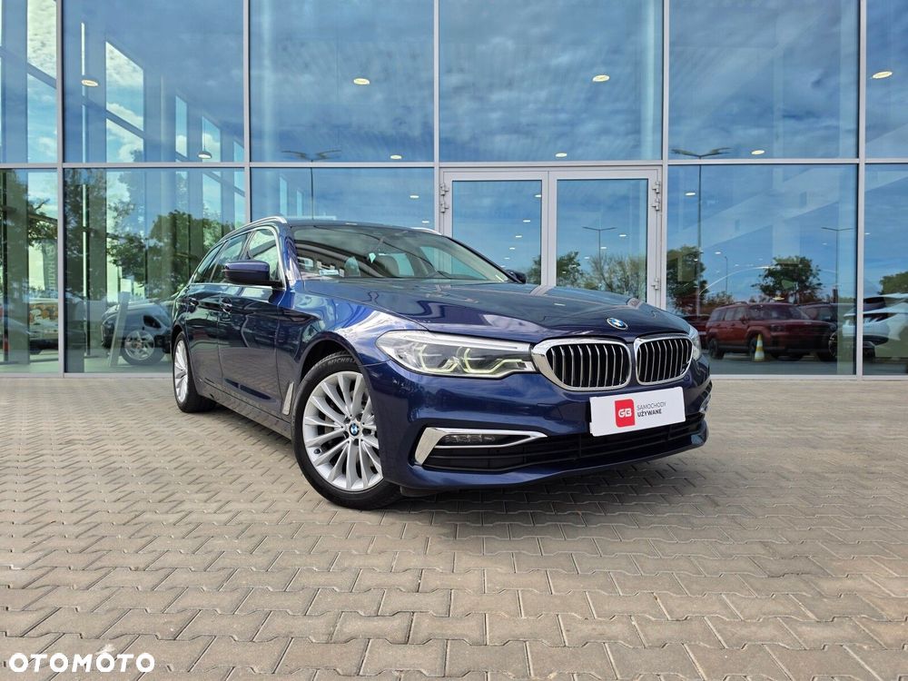 BMW Seria 5 530d Luxury Line - 8