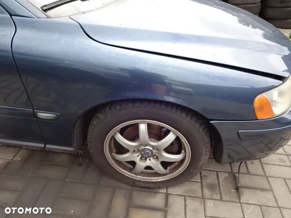 Prawy błotnik Volvo V70, 466-46