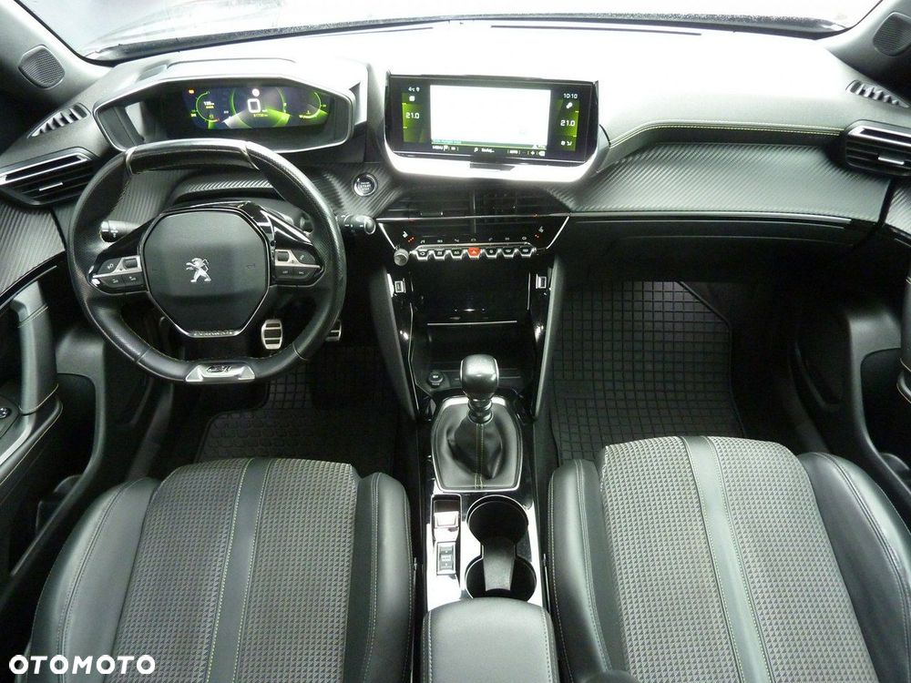 Peugeot 2008 - 18