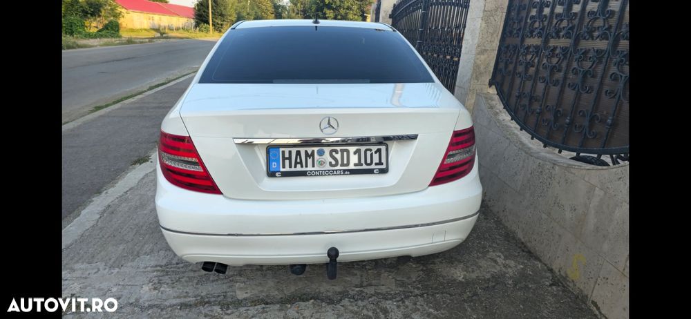 Mercedes-Benz C - 3