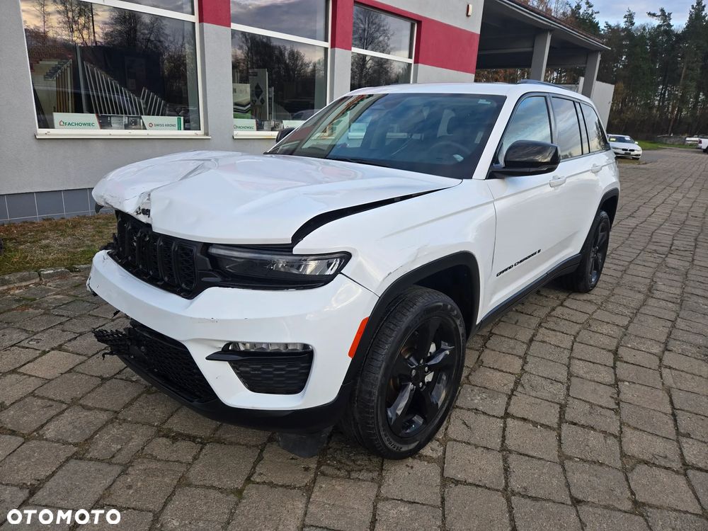 Jeep Grand Cherokee - 1