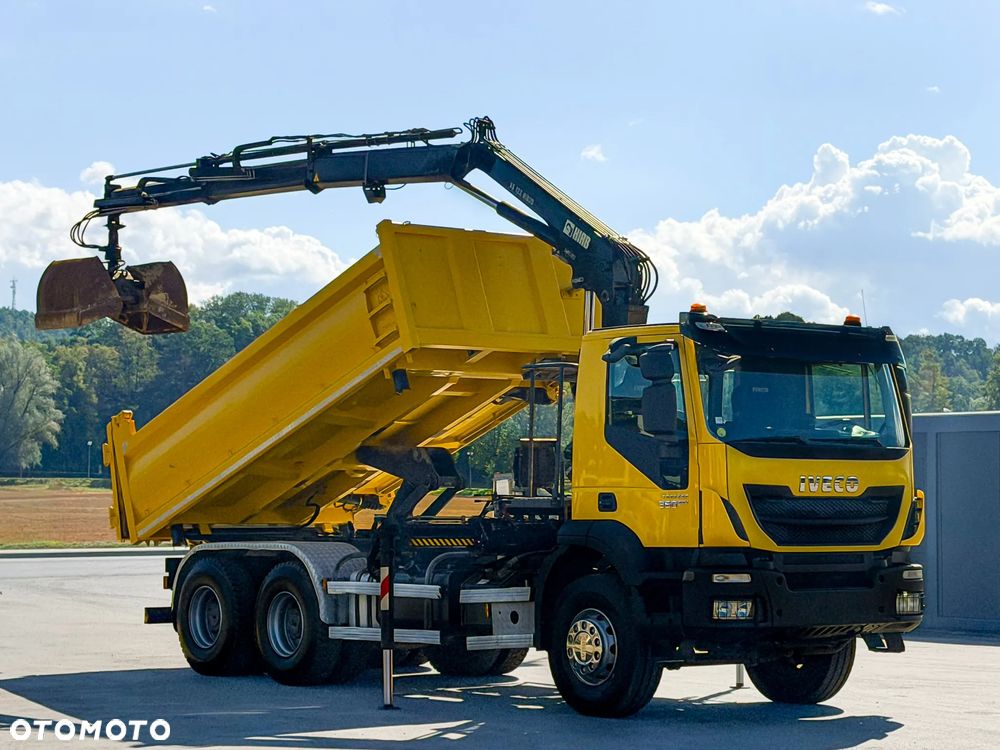 Iveco Trakker 360 Wywrotka 4,90 m * HIAB 122 B-2 HIDUO + PILOT * Bordmatic * 6x4 - 3