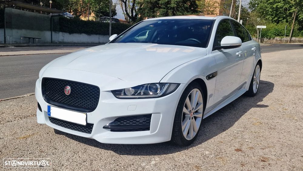 Jaguar XE 20d AWD Aut. R-Sport - 9