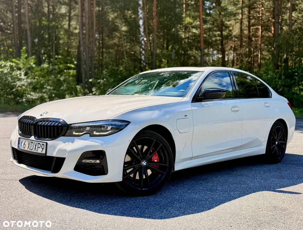 BMW Seria 3 330e xDrive M Sport sport - 2