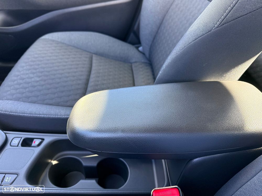Toyota Yaris 1.5 HDF Comfort - 26