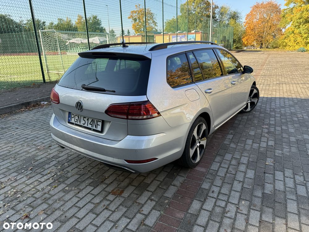 Volkswagen Golf - 7