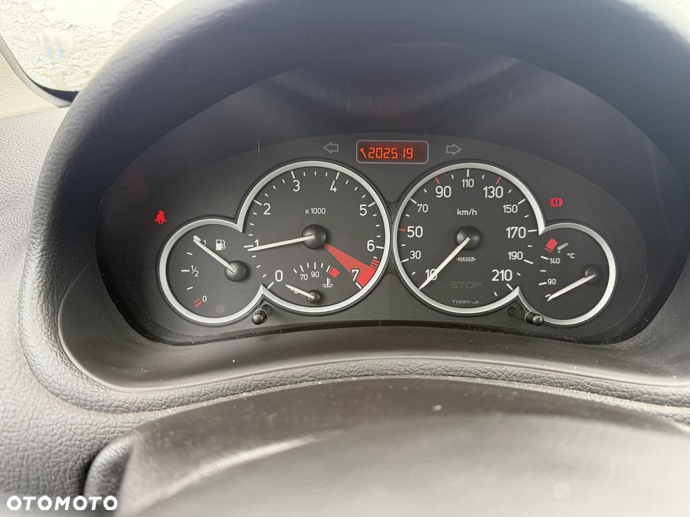 Peugeot 206 CC - 7