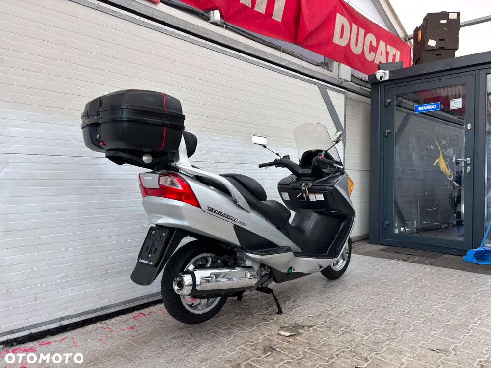 Suzuki Burgman - 13