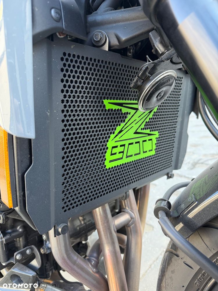 Kawasaki Z 900 - 10