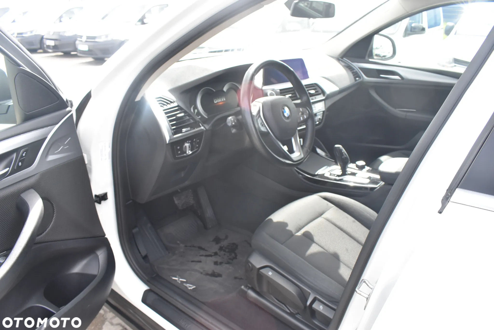BMW X4 xDrive20i GPF Advantage sport - 9