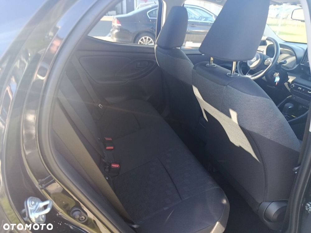 Toyota Yaris Hybrid 1.5 Style - 10