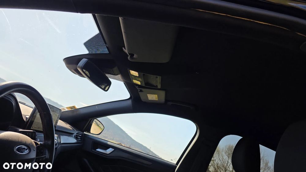 Ford Focus - 8